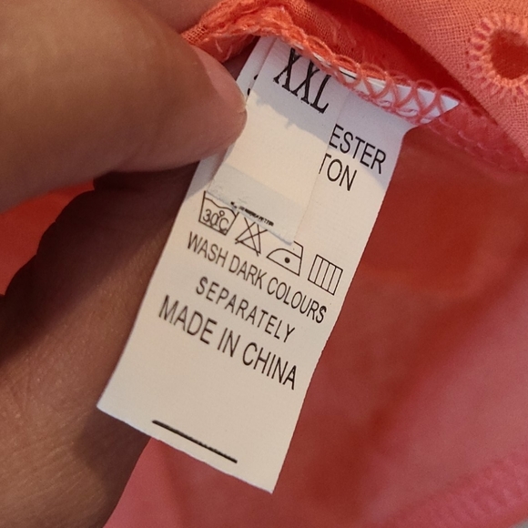 Feminine Plus Size XXL Blouse - Picture 5 of 11